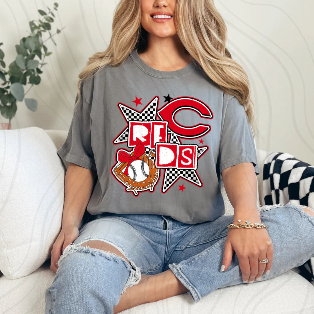 Reds Checkered Stars Short Sleeve T-shirt